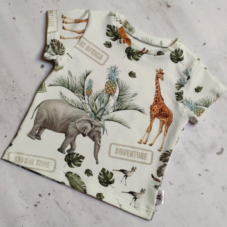 t-shirt safari na lato