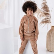 dres welurowy karmel