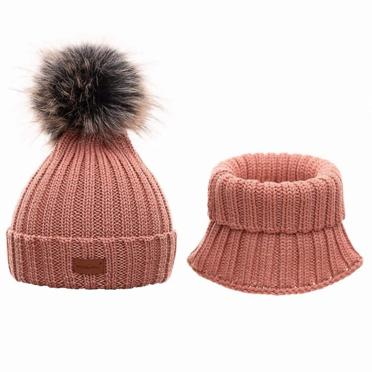 czapka z pomponem merino
