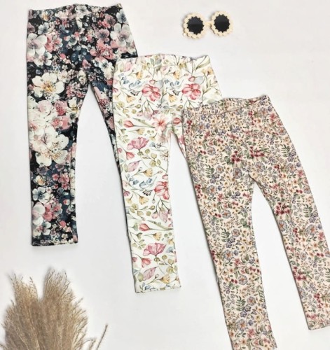 legginsy w kwiaty dla dziewczynki